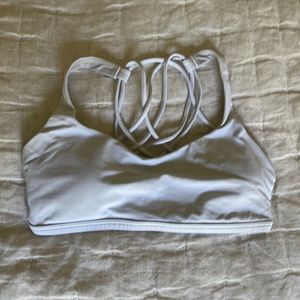 Lululemon Size 6 Sports Bra